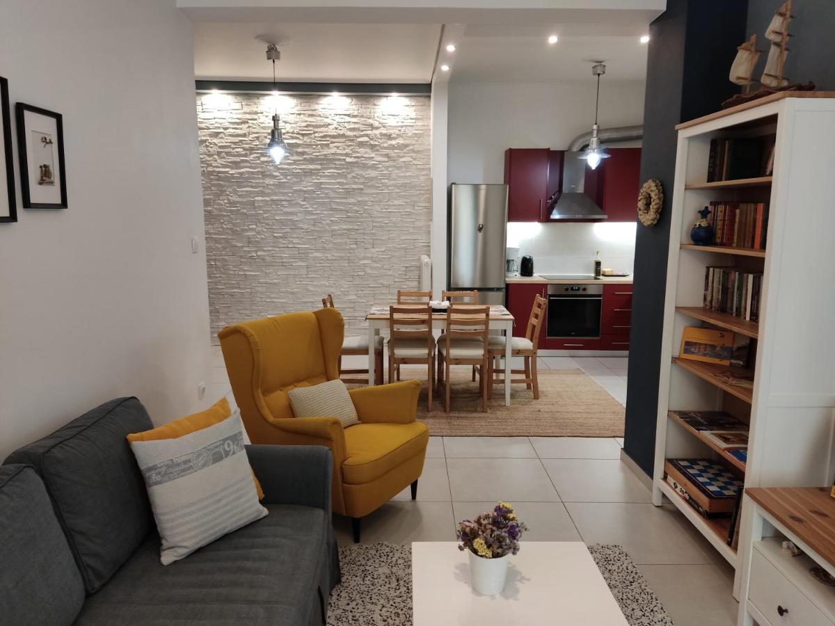 Central & Comfortable, 70M² Apt In Neos Kosmos Афіни Екстер'єр фото